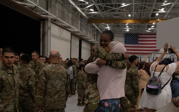 1st ABCT Soldiers Return to Fort Riley After Poland Rotation