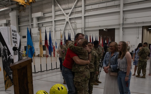 1st ABCT Soldiers Return to Fort Riley After Poland Rotation