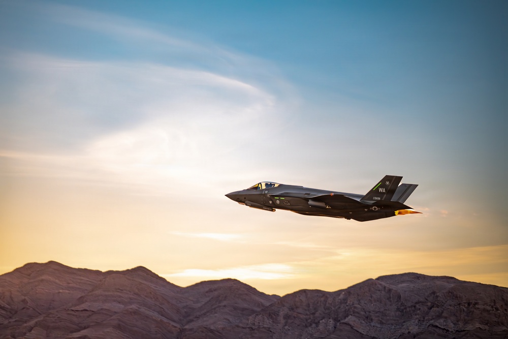 Aircraft takeoffs and landings at Nellis Air Force Base