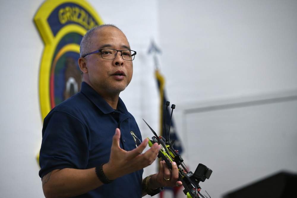 Hap Arnold Innovation Center Hosts sUAS Blue List Training to Advance Drone Dominance Through Collaboration