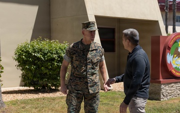 The Honorable Hung Cao Visits I MEF