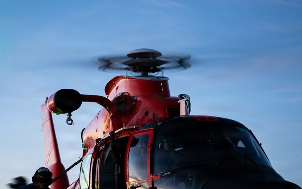 Coast Guard Air Station Barbers Point conducts deck landing qualifications with CGC Harriet Lane (WMEC 903)