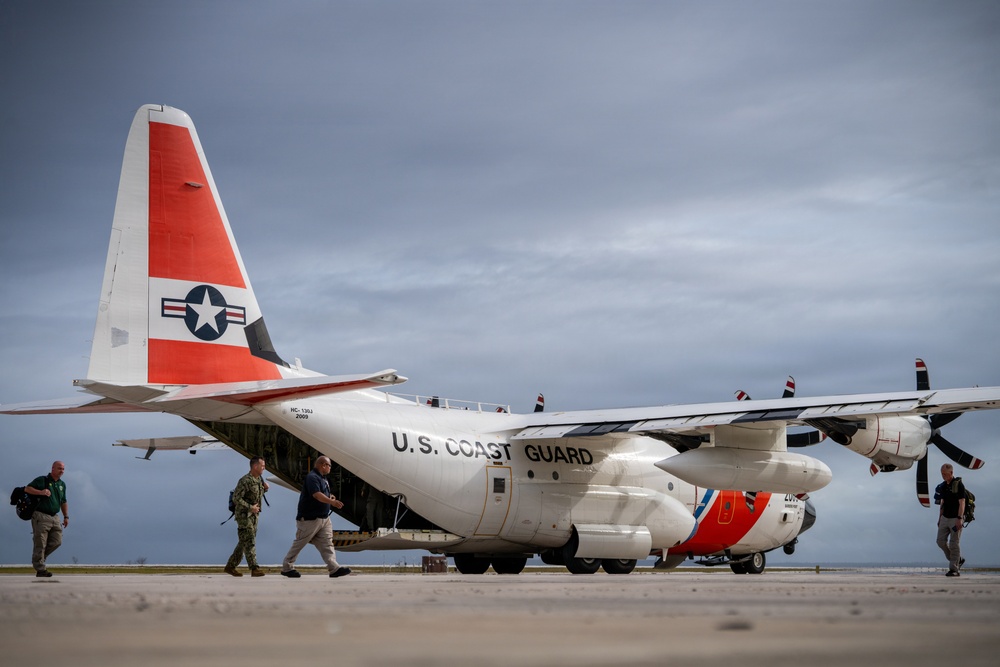Coast Guard reopens Port of Guam, delivers aid to Saipan