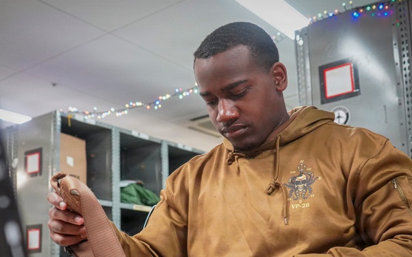 VP-26 Tridents Prep Aircrew Survival Equipment