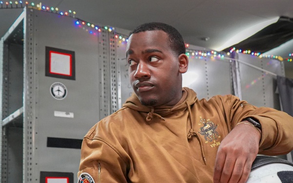 VP-26 Tridents Prep Aircrew Survival Equipment