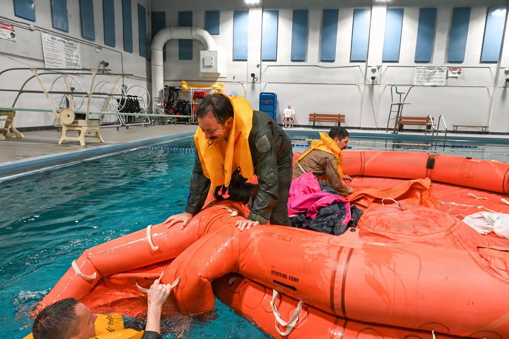 168th Wing KC-135 Stratotanker Aircrew Train for Water Survival