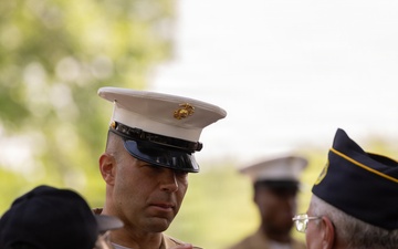 U.S. service members participate in wreath-laying ceremony at Bear Creek Park