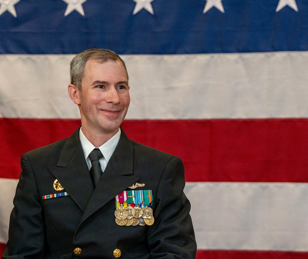 USS Maine (SSBN 741) Gold Crew Changes Command