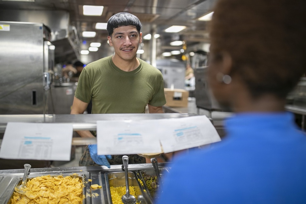 USS Tripoli Serves Lunch