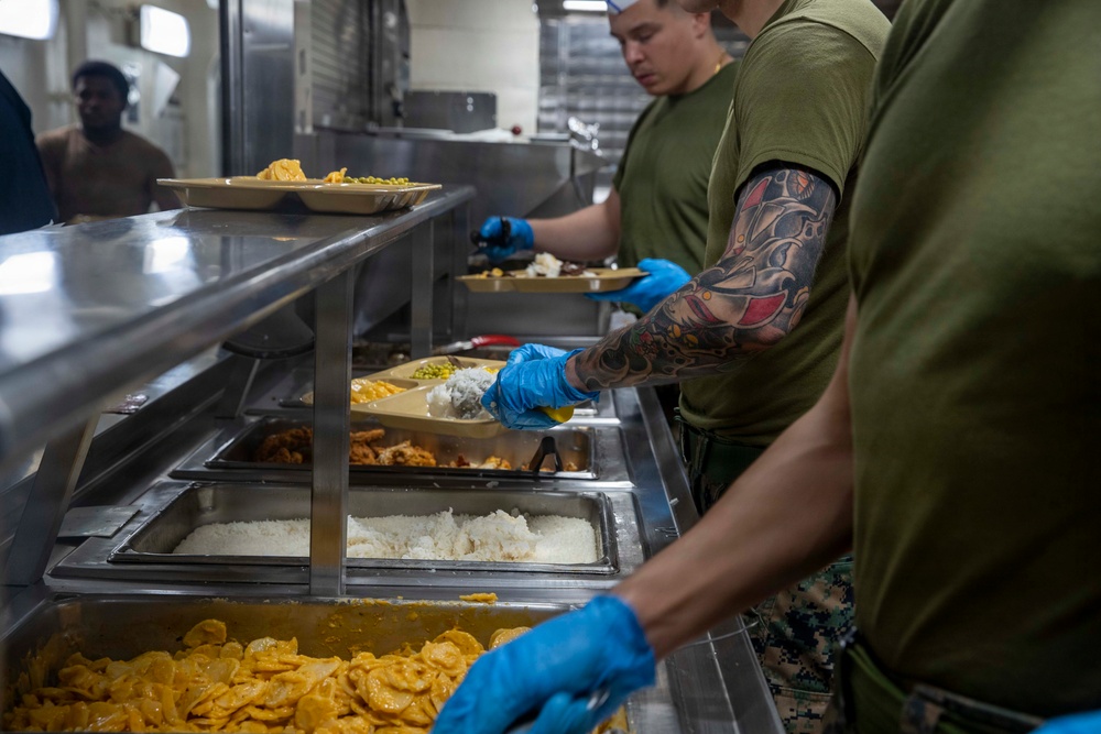 USS Tripoli Serves Lunch