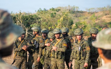 U.S., PAF soldiers execute bilateral live-fire training during Salaknib 26