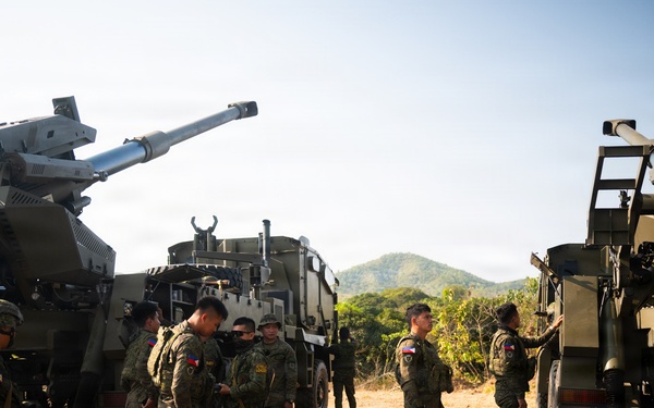 U.S., PAF soldiers execute bilateral live-fire training during Salaknib 26