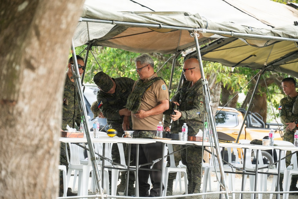 U.S., PAF soldiers execute bilateral live-fire training during Salaknib 26
