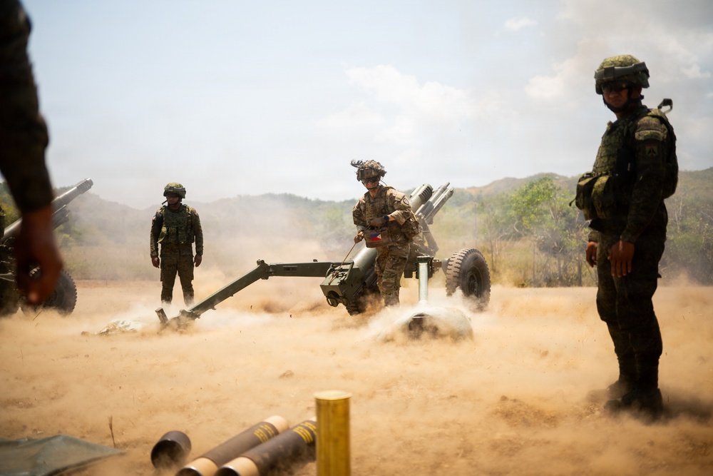 U.S., PAF soldiers execute bilateral live-fire training during Salaknib 26