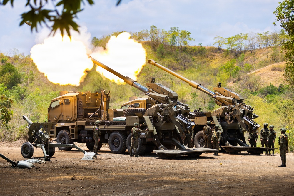 U.S., PAF soldiers execute bilateral live-fire training during Salaknib 26