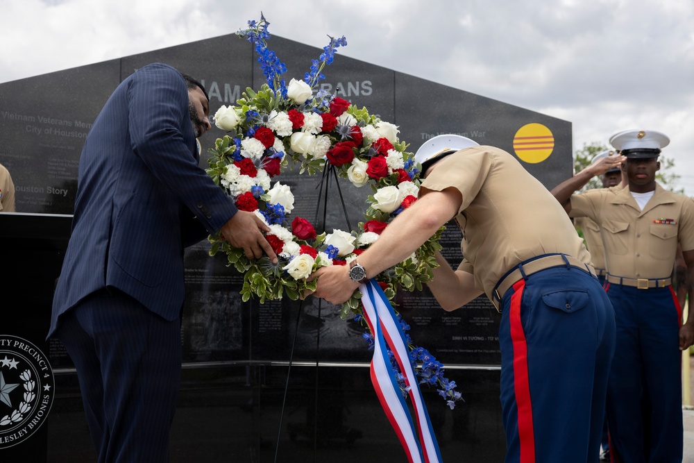 Fleet Week Houston wreath-laying ceremony