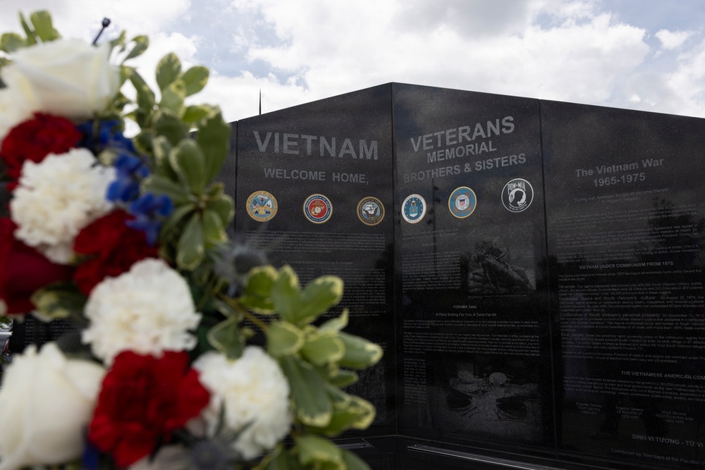 Fleet Week Houston wreath-laying ceremony