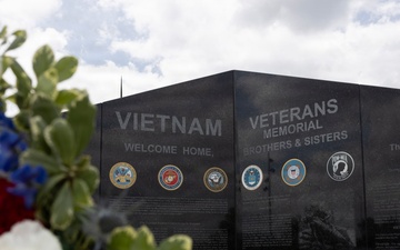 Fleet Week Houston wreath-laying ceremony