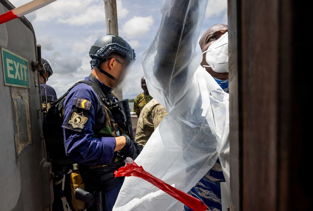 Multinational forces conduct maritime close-quarters combat and medical evacuation training