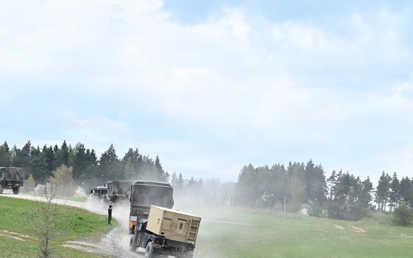 232nd Signal Company React To Contact/Ambush Training
