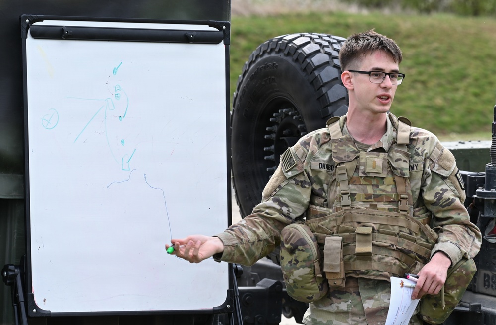 232nd Signal Company React To Contact/Ambush Training