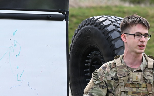 232nd Signal Company React To Contact/Ambush Training