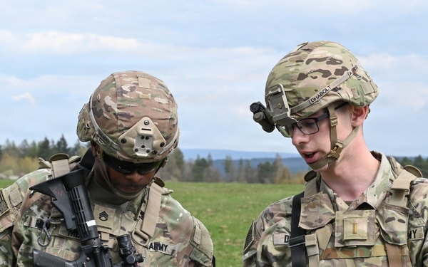232nd Signal Company React To Contact/Ambush Training