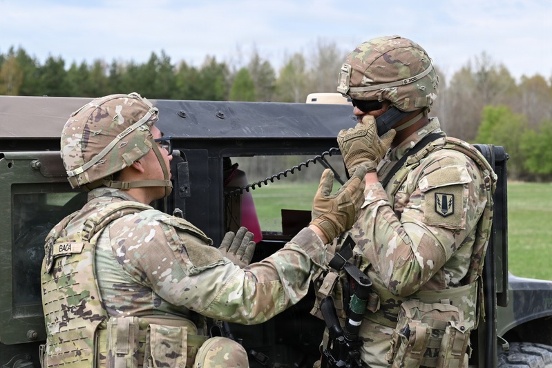 232nd Signal Company React To Contact/Ambush Training