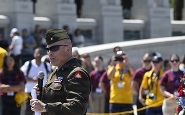 DCNG Commanding General Supports Blue Ridge Honor Flight at WWII Memorial