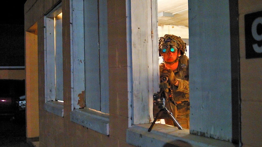 101st Rakkasans Conduct Night MOUT Assault at JRTC