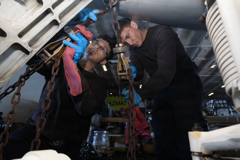 Daily Operations Aboard USS George H.W. Bush (CVN 77)