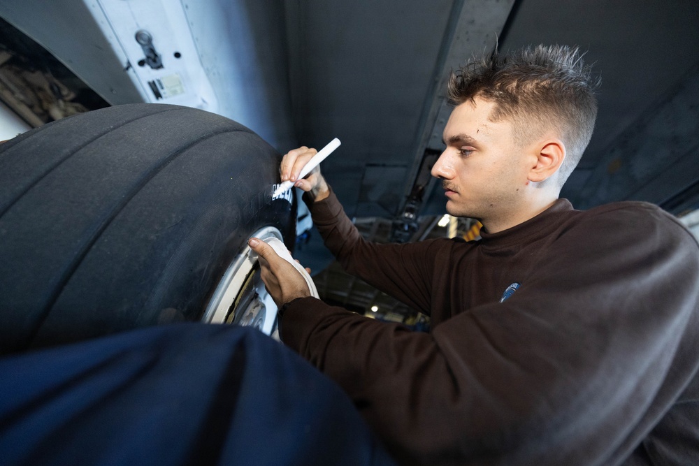 Daily Operations Aboard USS George H.W. Bush (CVN 77)