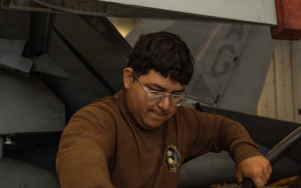 Daily Operations Aboard USS George H.W. Bush (CVN 77)