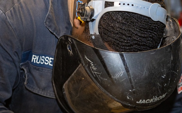 Daily Operations Aboard USS George H.W. Bush (CVN 77)