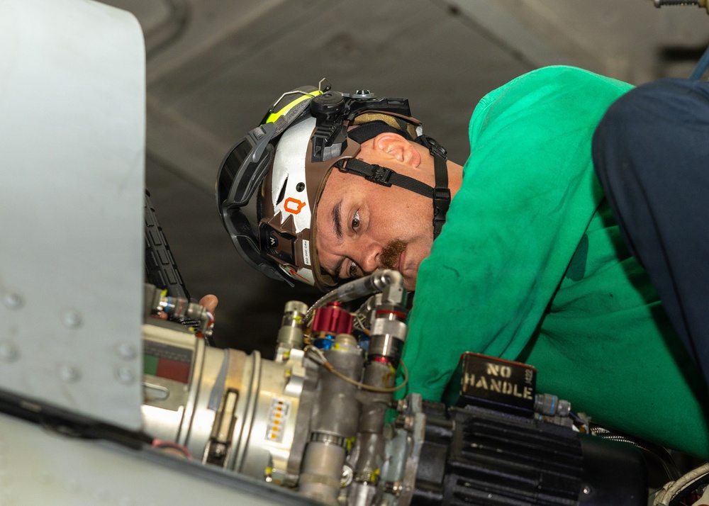 Daily Operations Aboard USS George H.W. Bush (CVN 77)