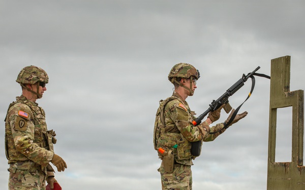 Soldiers from the 316th ESC qualify at ranges