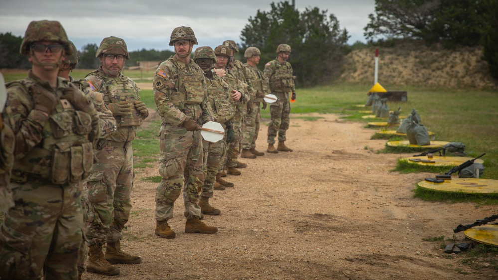 Soldiers from the 316th ESC qualify at ranges