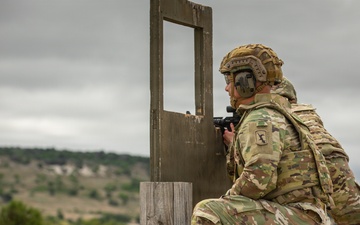 Soldiers from the 316th ESC qualify at ranges