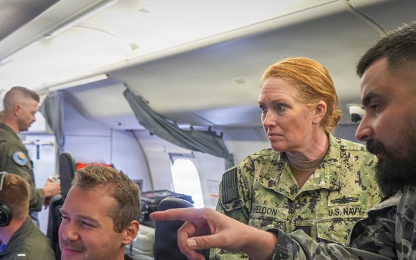 U.S. Seventh Fleet Vice Commander Visits VP-26 Tridents