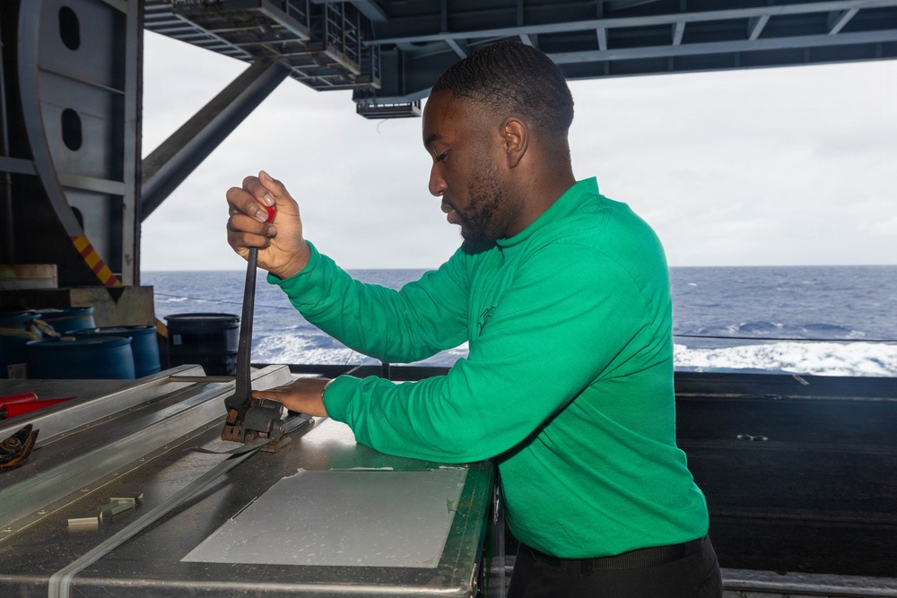 Daily Operations Aboard USS George H.W. Bush (CVN 77)