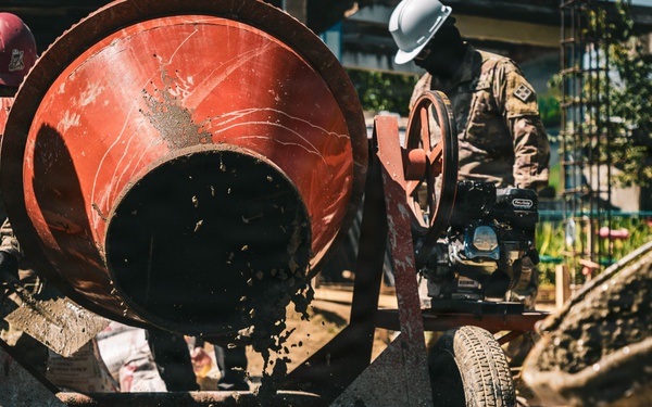 U.S. and Philippine Forces Build School During Exercise Balikatan 2026