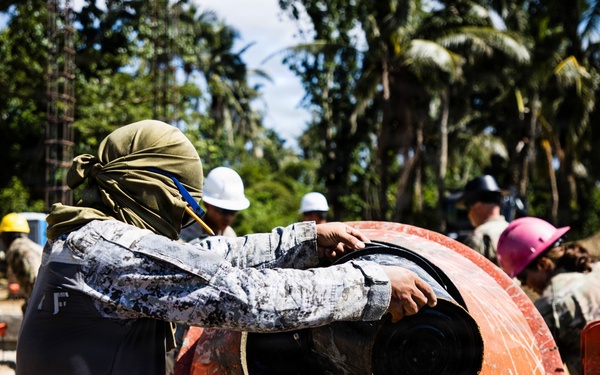U.S. and Philippine Forces Build School During Exercise Balikatan 2026