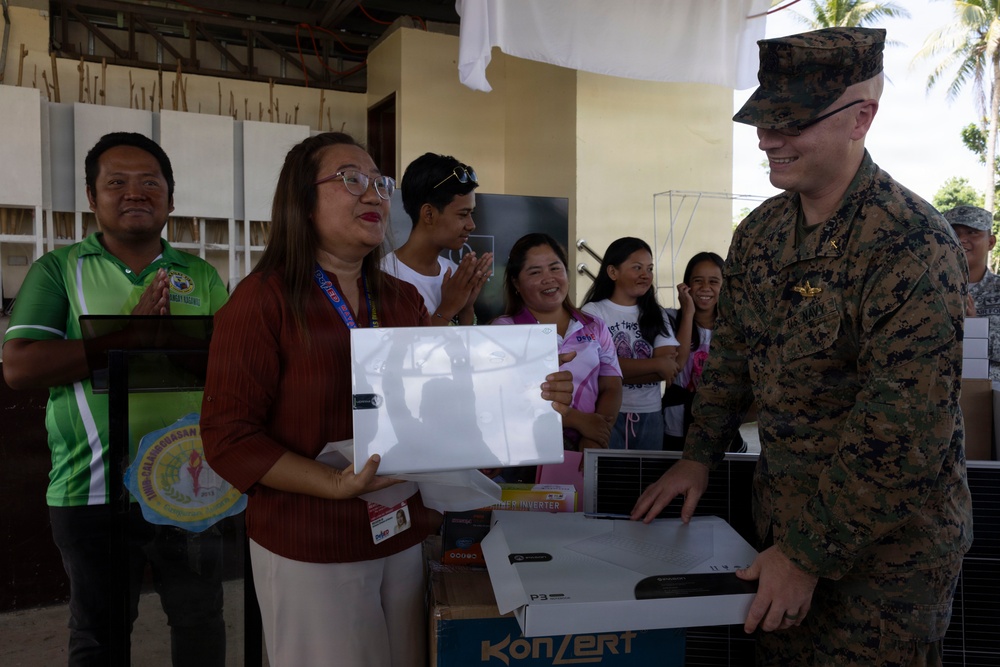 Balikatan 2026: Tinib-Calangcusan Elementary School hosts a Bundle of Joy ceremony