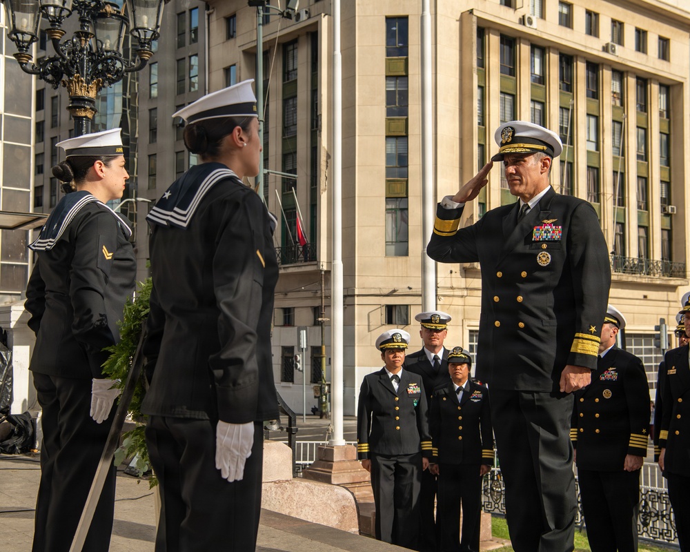 Monumento a Los Héroes de Iquique Wreath-Laying Ceremony