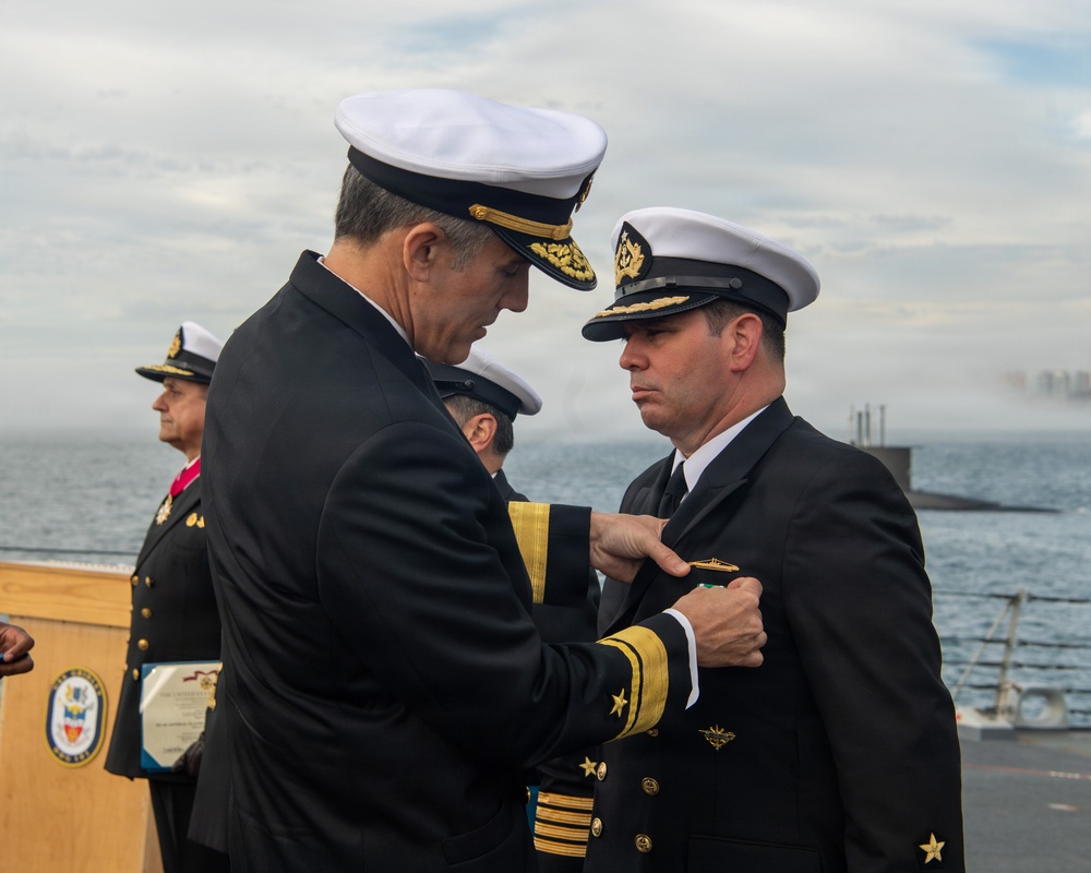 4th Fleet Presents Chilean Military Awards