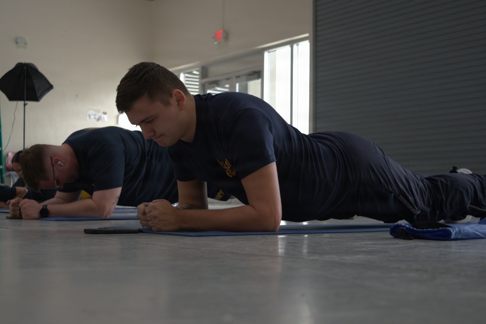 Navy Reserve Center Miami Conducts Physical Fitness Assessment
