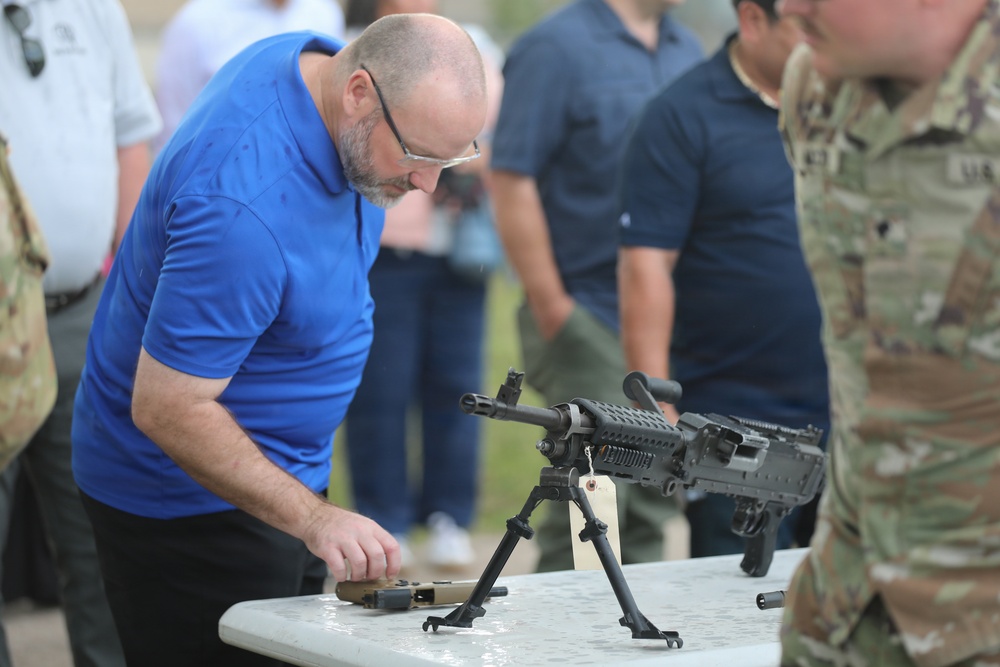 1-149th Attack Battalion Hosts a ESGR Boss Lift