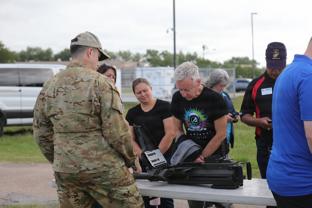 1-149th Attack Battalion Hosts a ESGR Boss Lift