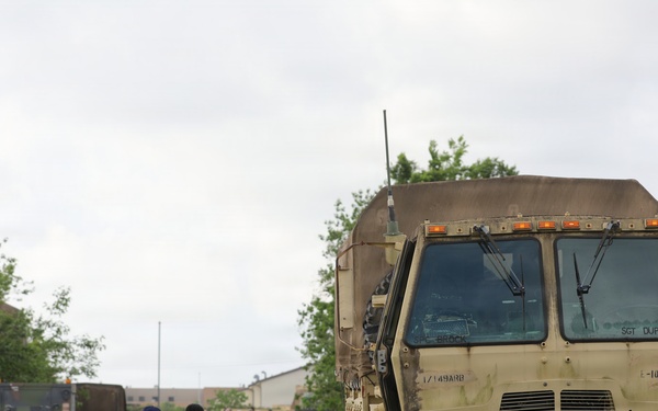 1-149th Attack Battalion Hosts a ESGR Boss Lift