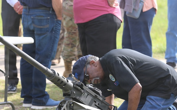 1-149th Attack Battalion Hosts a ESGR Boss Lift